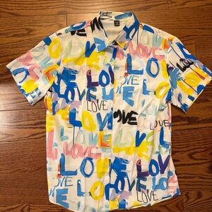 Happy Multicolor LOVE Short Sleeve Shirt for Men NWOT